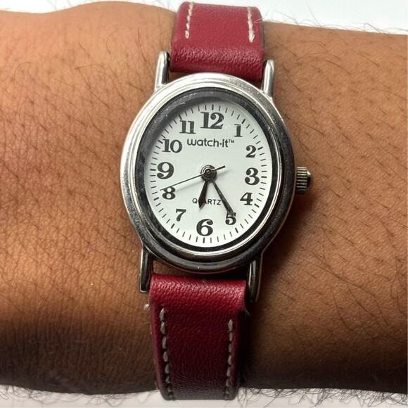 Red Watch It - Picture 1 of 4